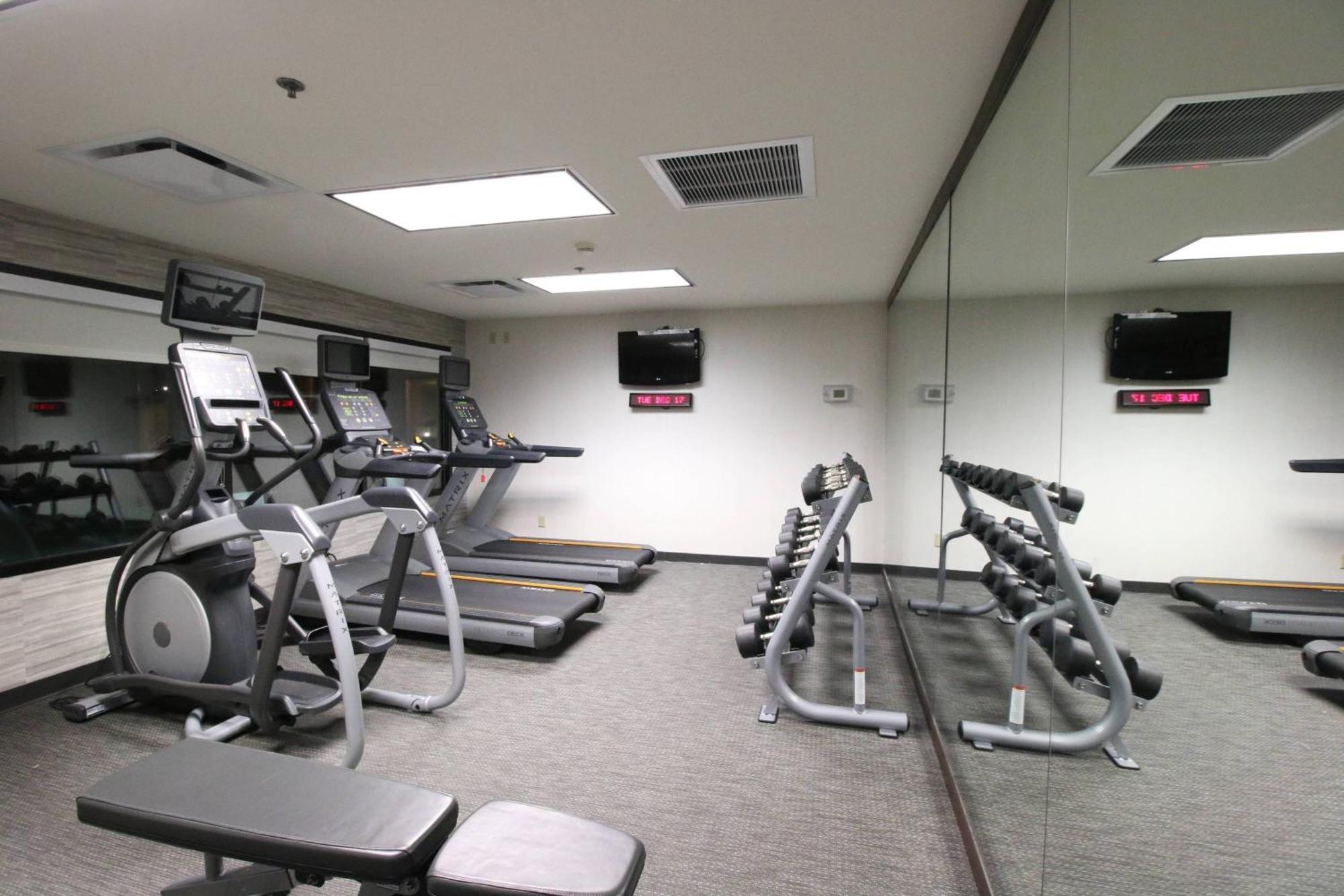 Courtyard By Marriott Indianapolis South Hotell Exteriör bild