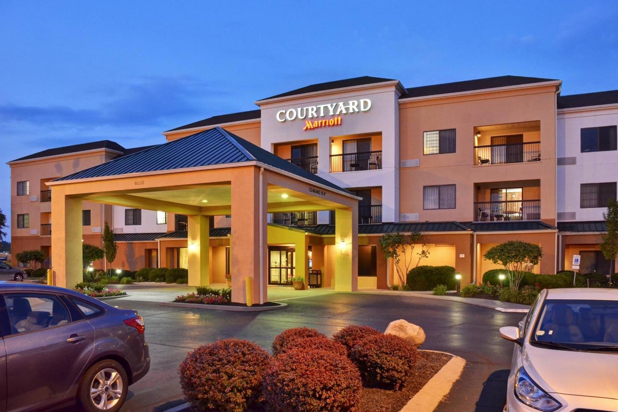 Courtyard By Marriott Indianapolis South Hotell Exteriör bild