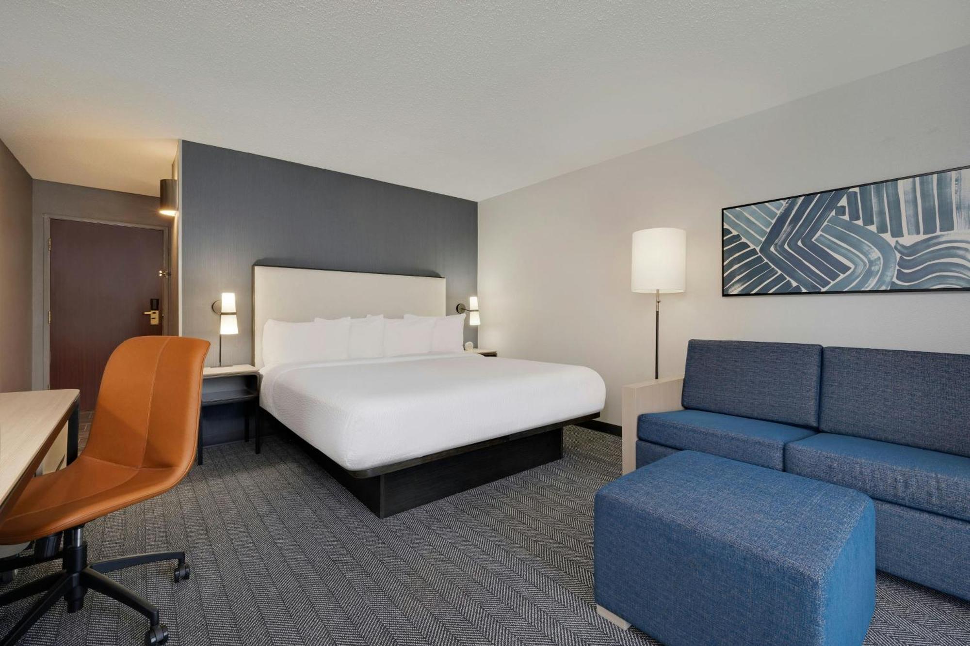 Courtyard By Marriott Indianapolis South Hotell Exteriör bild