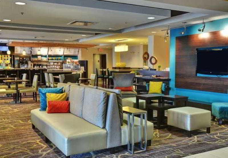 Courtyard By Marriott Indianapolis South Hotell Exteriör bild